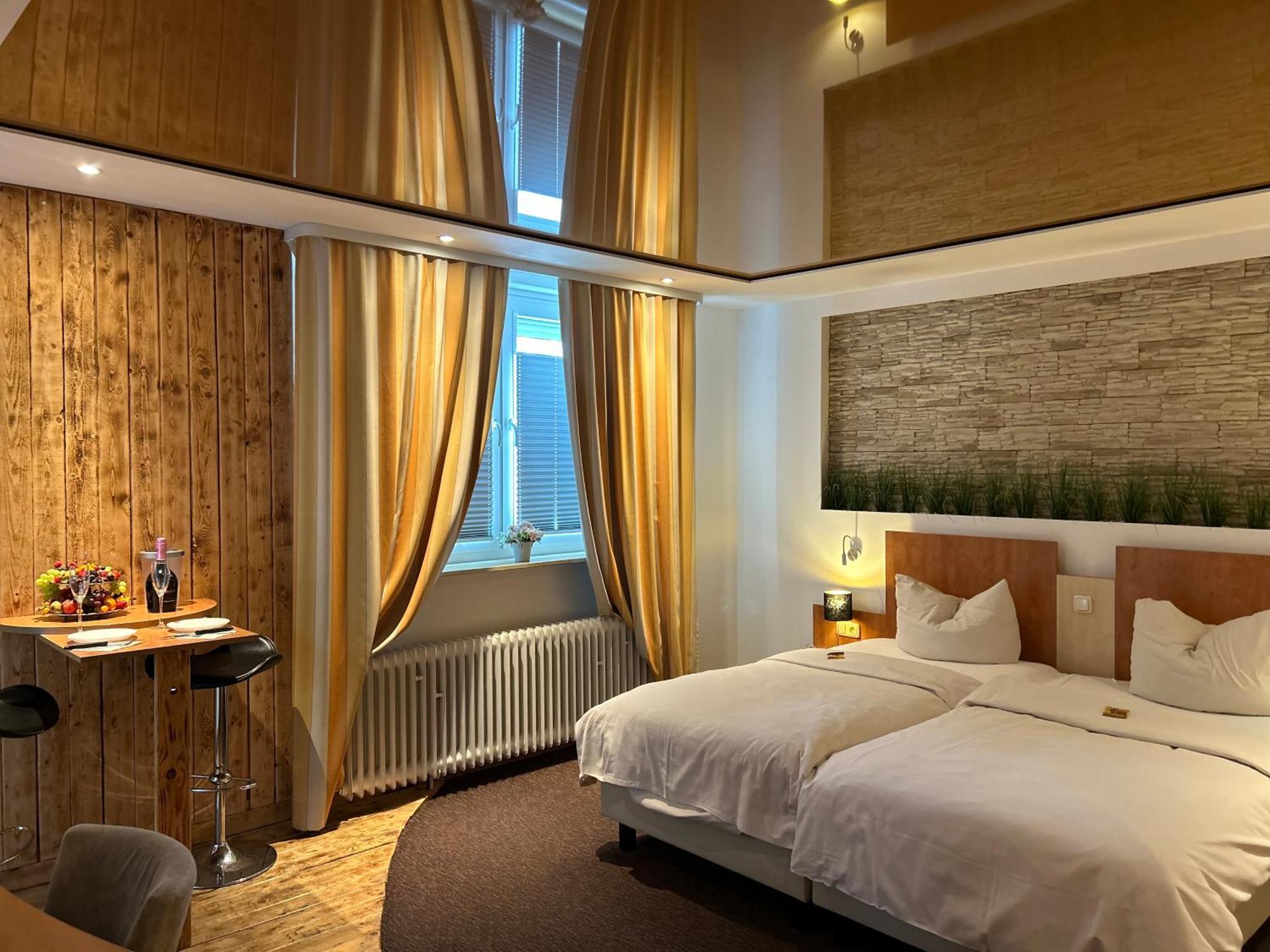 Tauwerk Hotel
