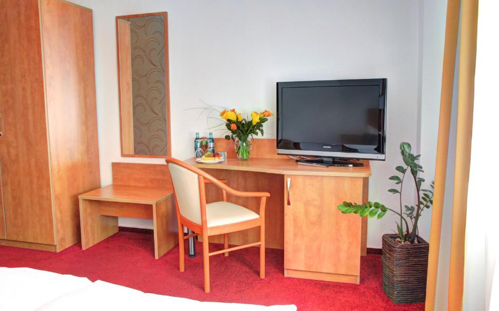 Tauwerk Hotel 3*